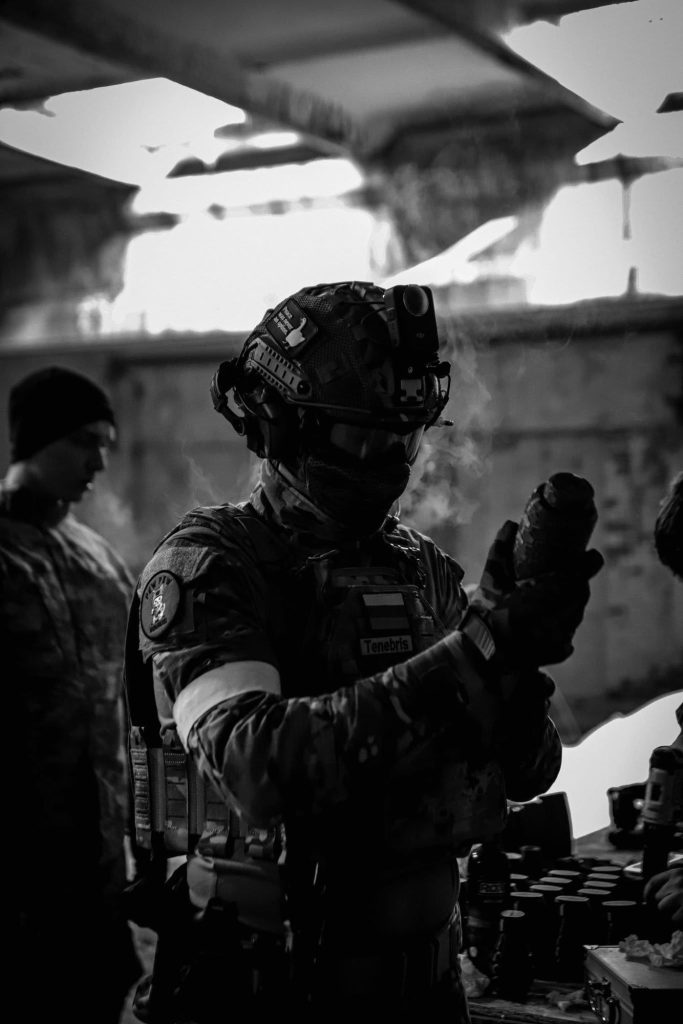 Airsoft žaidimas AIRWAR, Madžiūnai