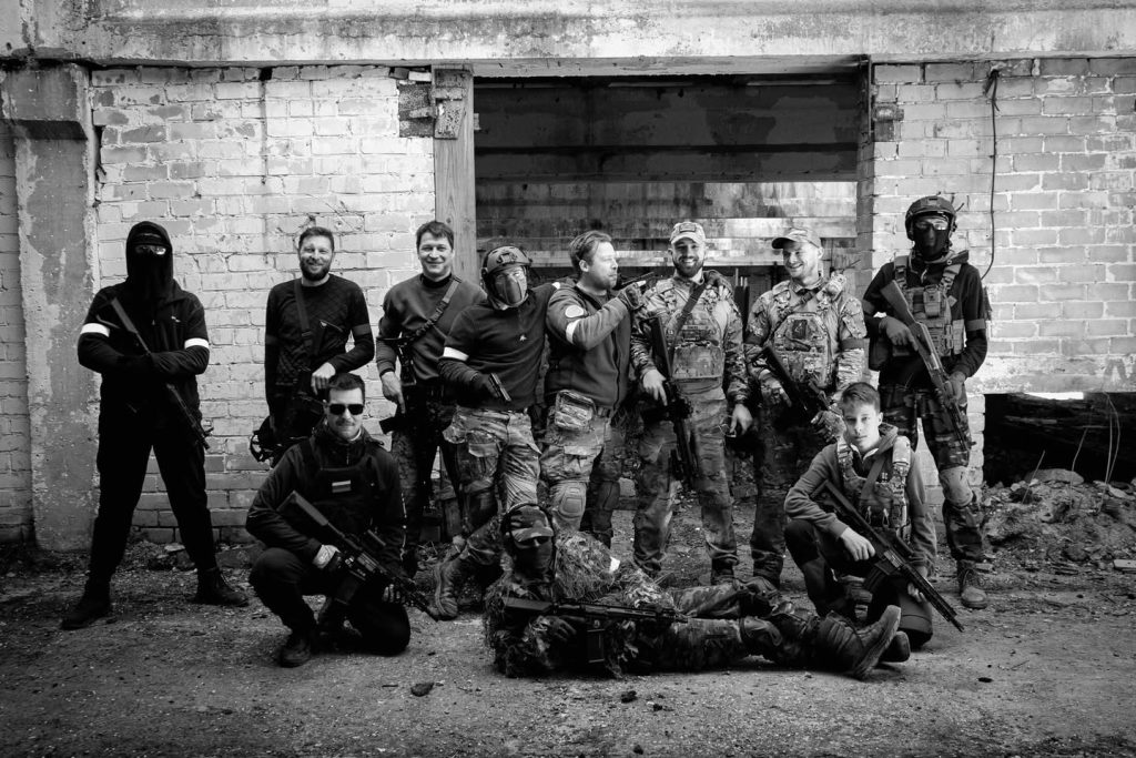 Airsoft žaidimas AIRWAR, Madžiūnai