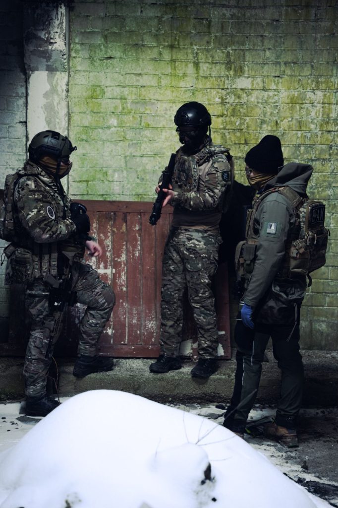 Airsoft žaidimas AIRWAR, Madžiūnai